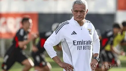 墨尔本激战麦克阿瑟FC，澳超高潮对决，精彩瞬间不容错过！